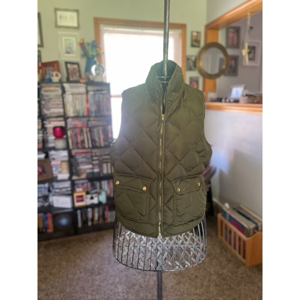 Woolrich Quilted Army Green Duck Down Vest